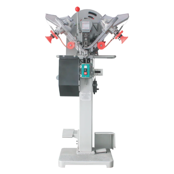Automatic Snap Button Attaching Machine