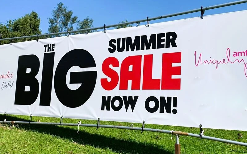 advertising banner eyelets